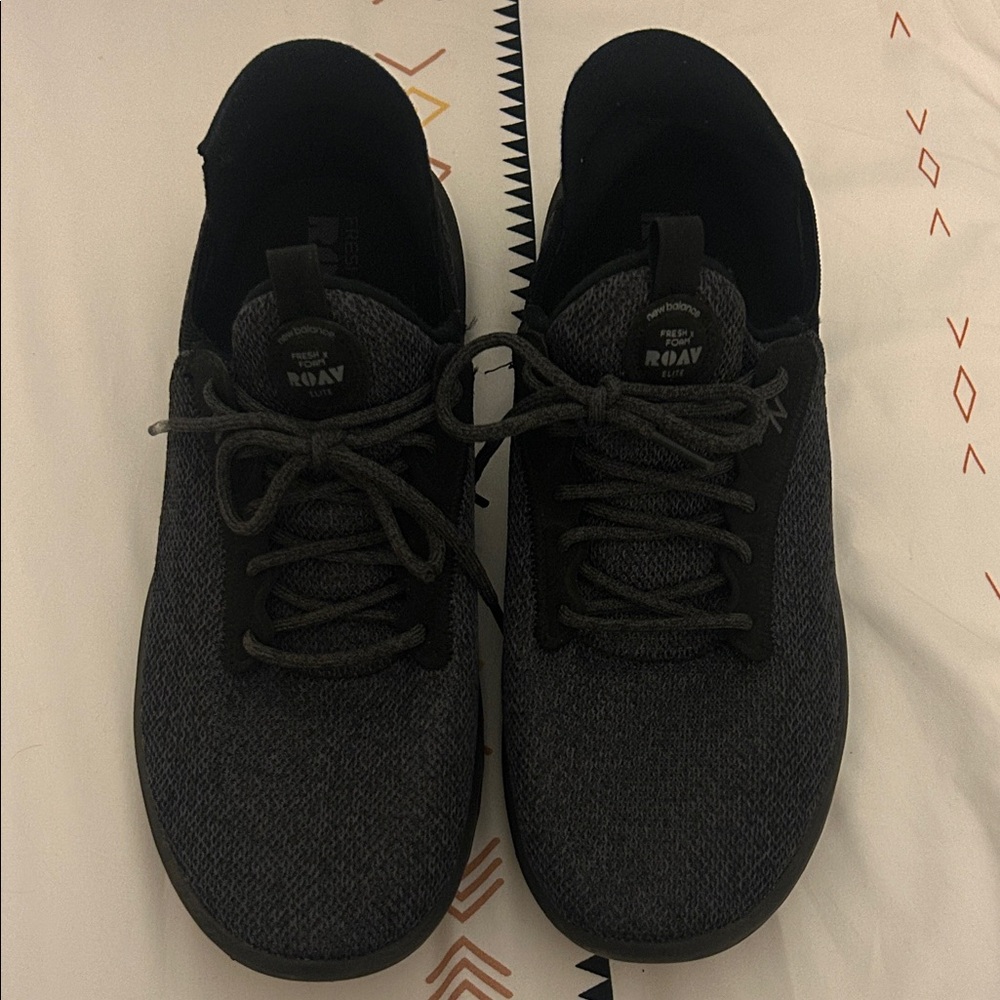 New Balance Roav Elite Men's Black Sneakers